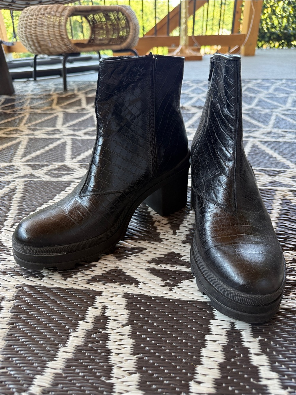 * NWOT * Bueno | Chunky Heeled Ankle Boots